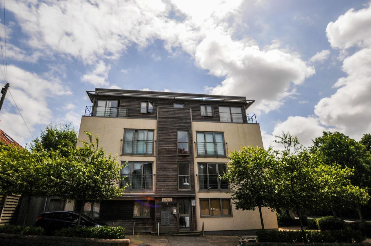 Your Stay Bristol Cotham Lawn Exterior foto